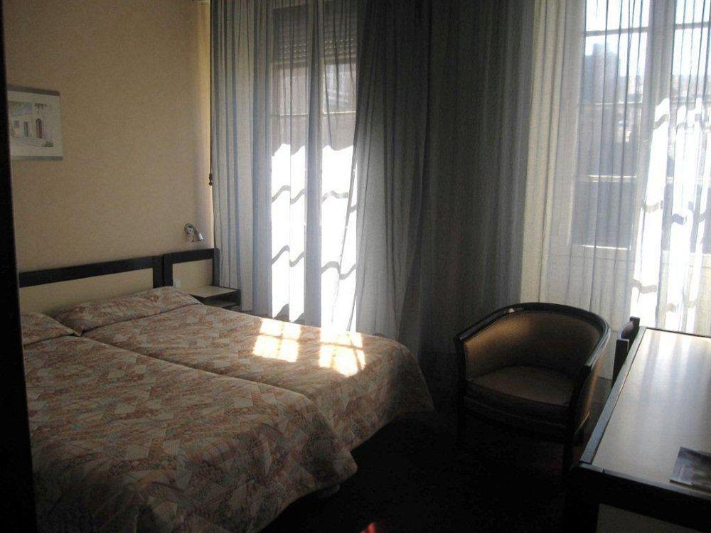 Hotel Des 3 Marchands Nantes Eksteriør billede