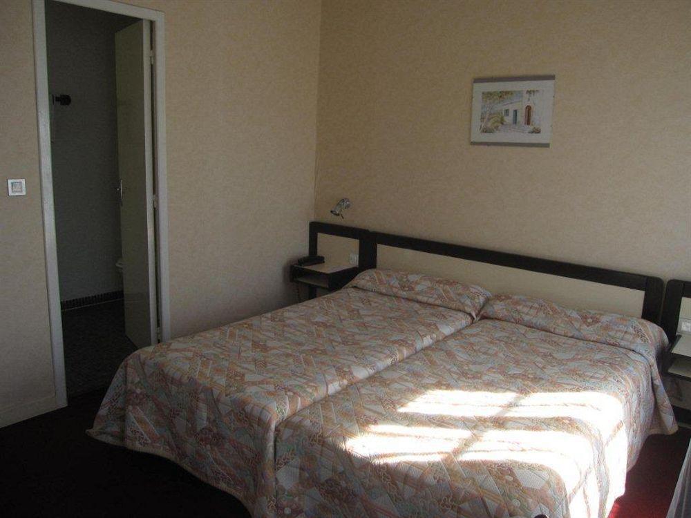 Hotel Des 3 Marchands Nantes Eksteriør billede