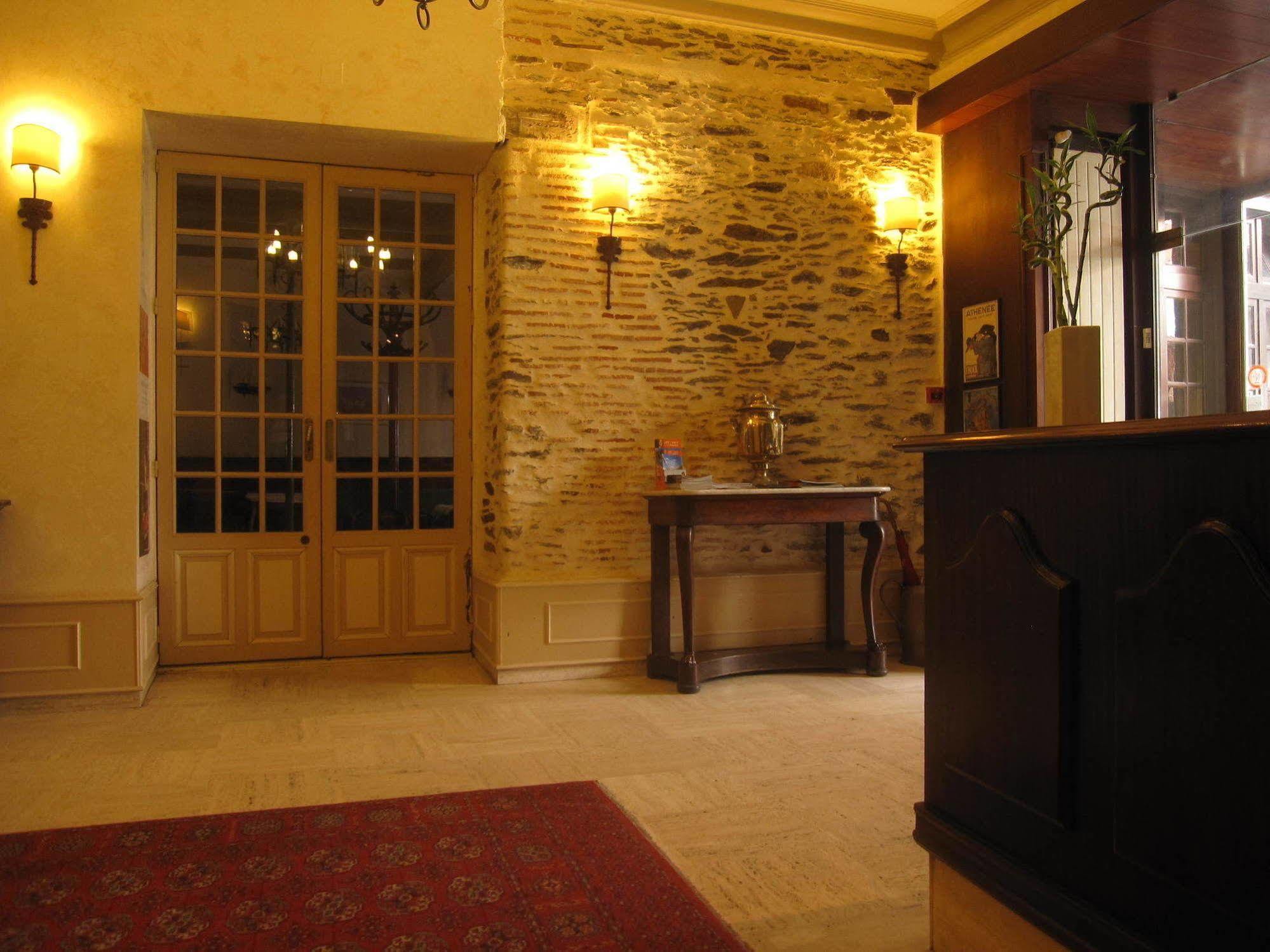Hotel Des 3 Marchands Nantes Eksteriør billede